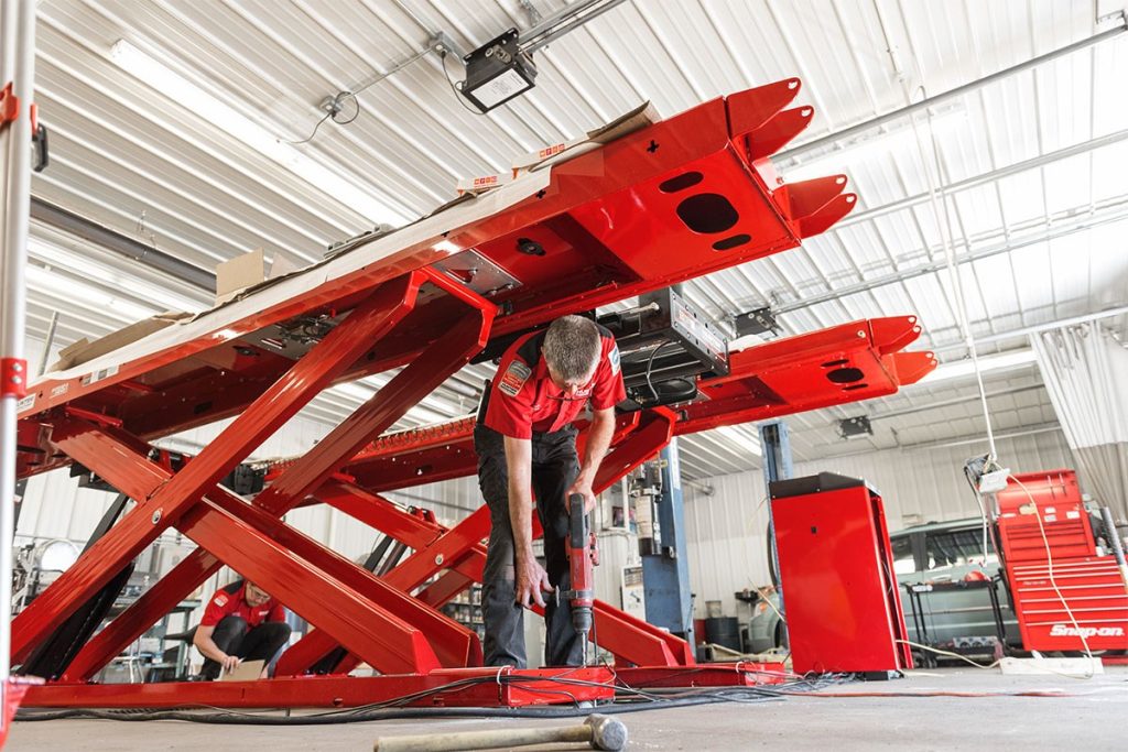 Scissor Alignment Lifts – Smith Garage